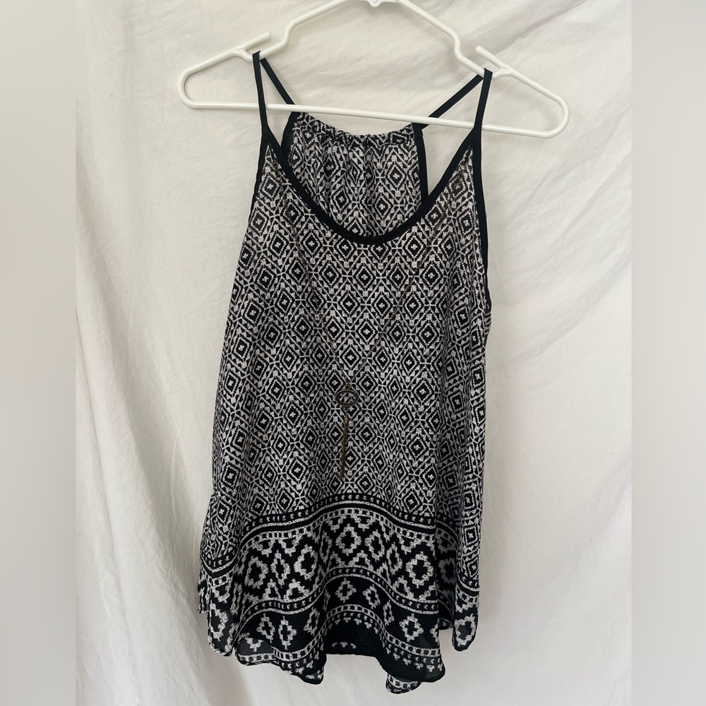 Chic Black and White Geometric Tank Top